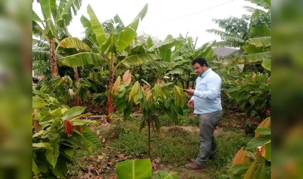 Jhon Córdova pide a las autoridades tomar atención a las necesidades de su distrito. Foto: La República Jhon Córdova pide a las autoridades tomar atención a las necesidades de su distrito. Foto: La República
