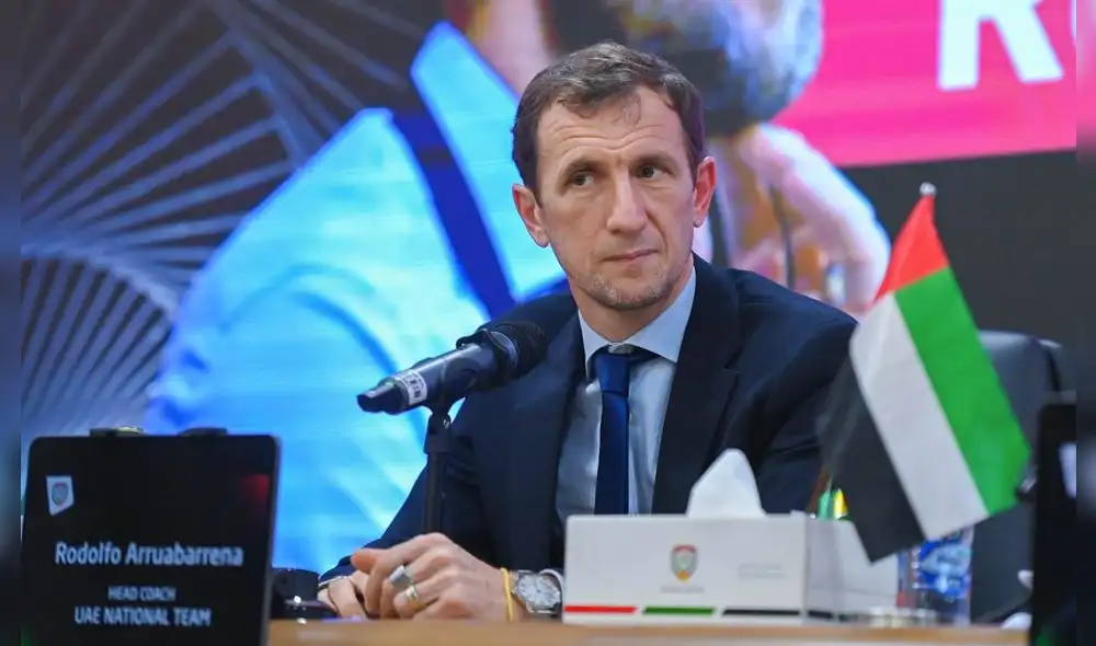 El argentino asumió el banquillo del conjunto emiratí a inicios del 2022. Foto: Twitter/@UAEFNT El argentino asumió el banquillo del conjunto emiratí a inicios del 2022. Foto: Twitter/@UAEFNT