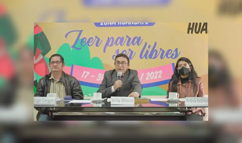 El presidente de la FELIZH, Willy Mateo Cisneros, en conferencia de prensa anunció la realización de la feria de libros. Fotografía: FELIZH. El presidente de la FELIZH, Willy Mateo Cisneros, en conferencia de prensa anunció la realización de la feria de libros. Fotografía: FELIZH.