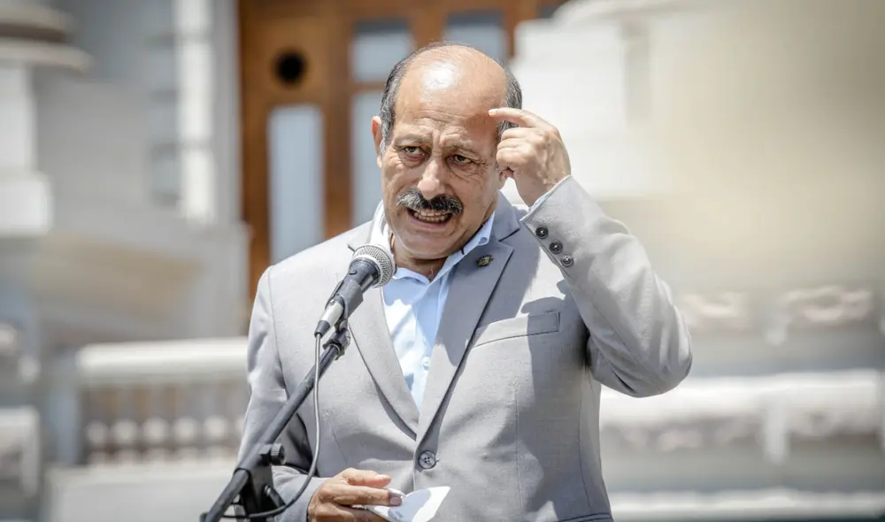 Héctor Valer fue presidente del Consejo de Ministros por 5 días. Foto: La República Héctor Valer fue presidente del Consejo de Ministros por 5 días. Foto: La República