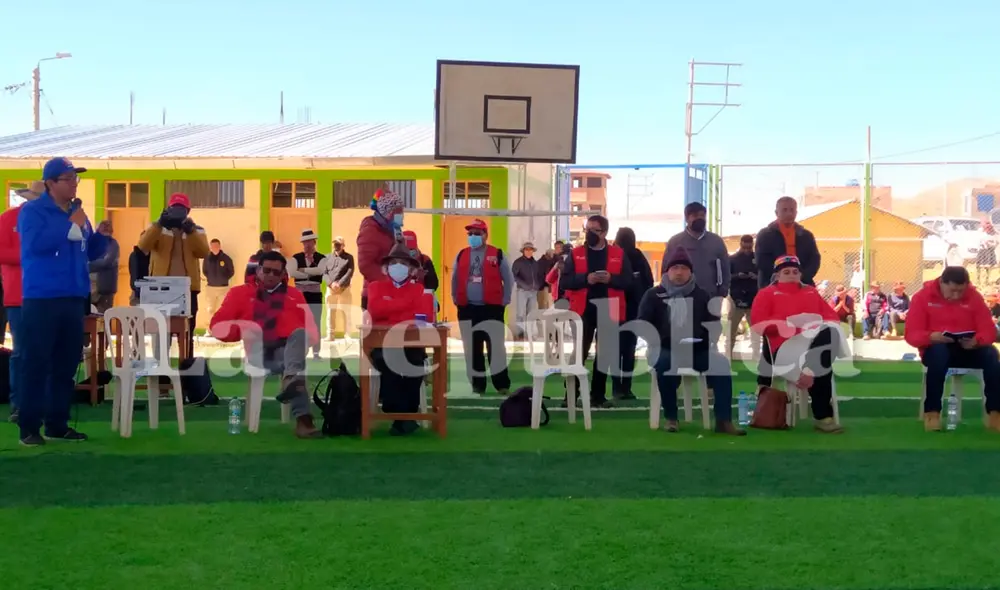 Ministros confían en que se obtendrá solución a conflicto. Foto: Raúl Cabrera/ La República