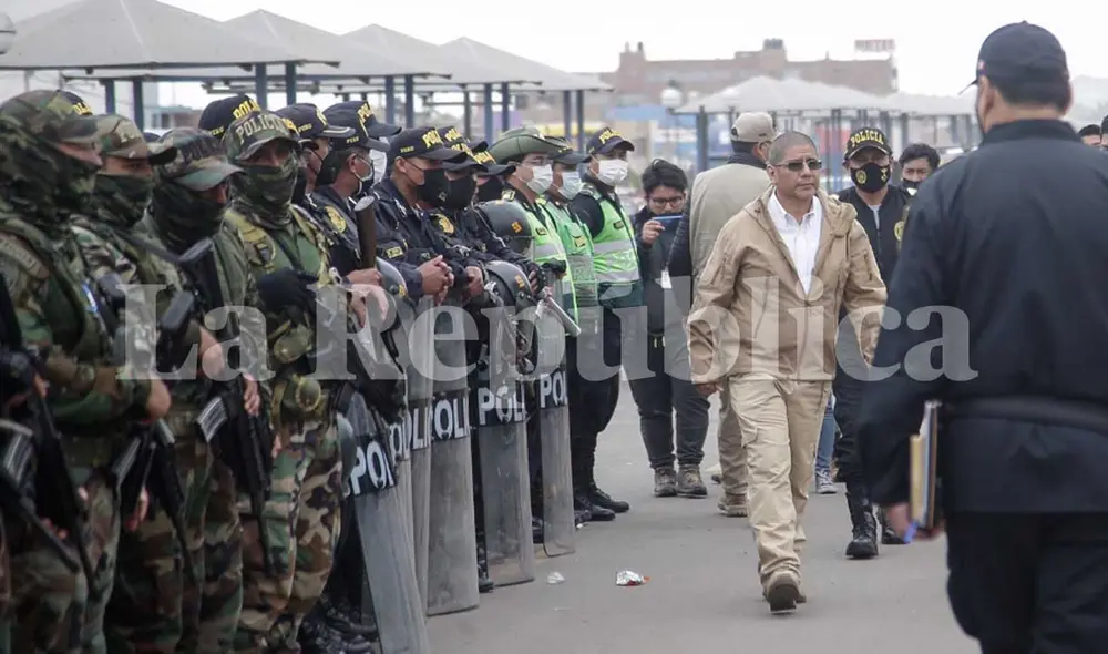 Efectivos de la USE y Dinoes deberán retomar control de zona tomada por mineros informales. Foto: La República.