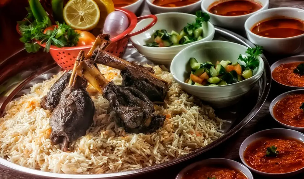 Variedad de platos típicos se basan en cordero, camello y especias orientales. Foto: Visita Qatar