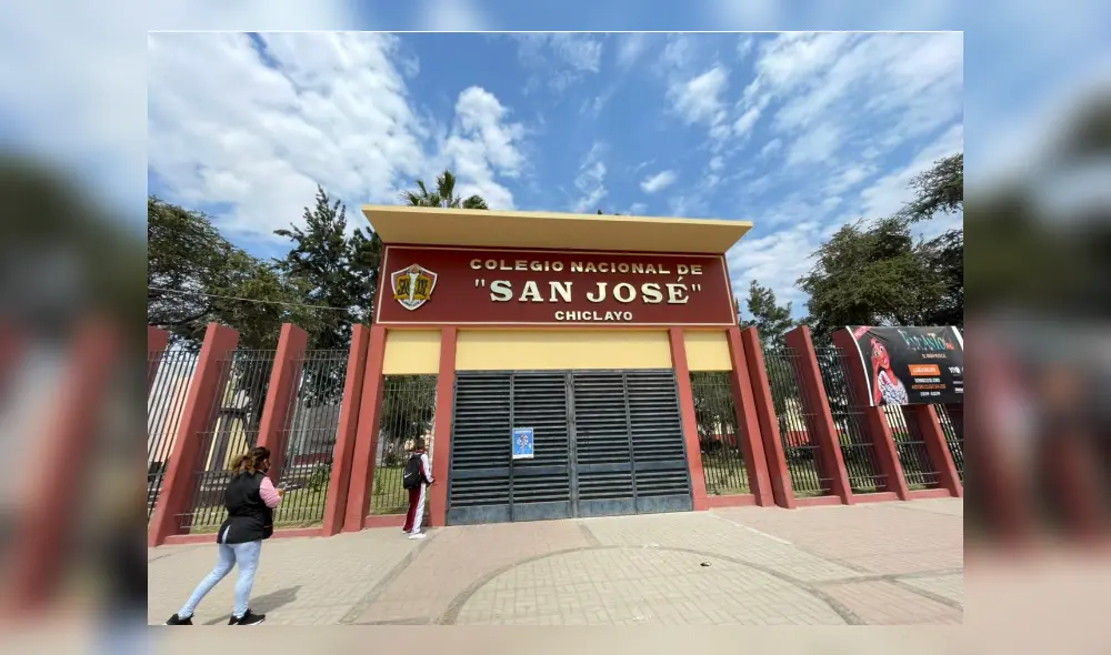 Las grescas entre los escolares se registraron en diferentes oportunidades en el colegio San José. Foto: Rosa Quincho/ La República Las grescas entre los escolares se registraron en diferentes oportunidades en el colegio San José. Foto: Rosa Quincho/ La República