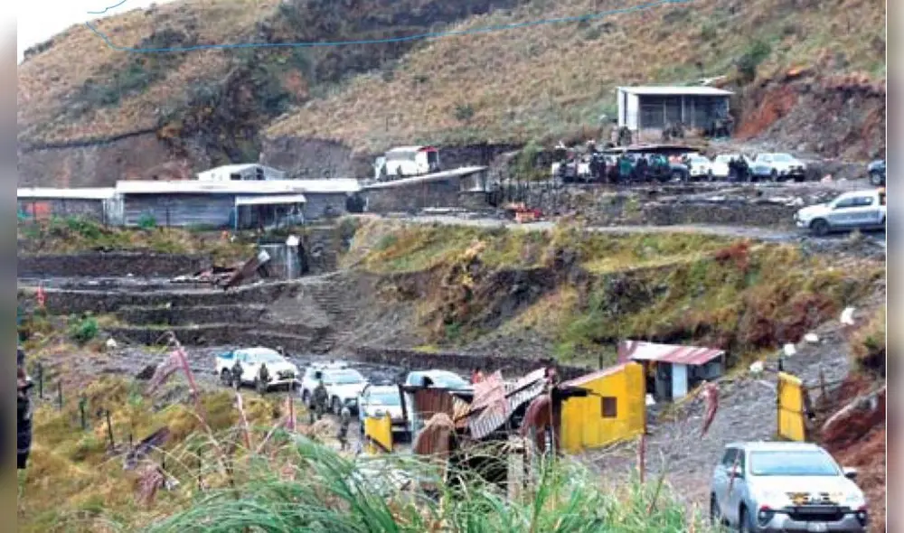 Control. Policía recuperó campamento minero que fue tomado por comuneros de Saqui Totora en la región Puno.
