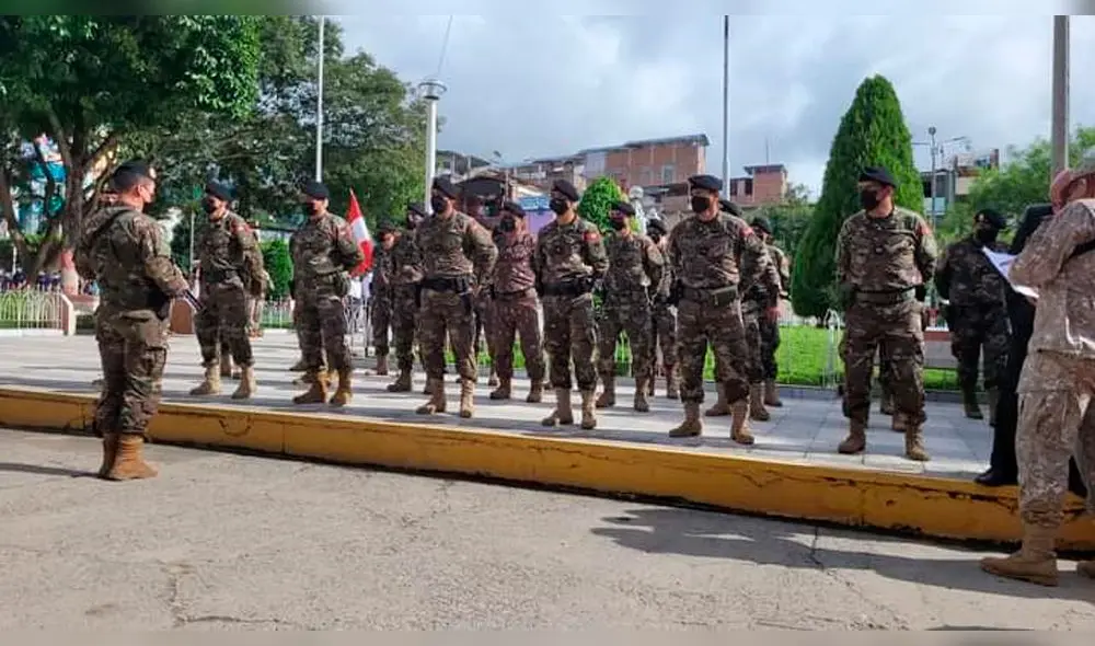 Efectivos de la Diroes en la plaza de Armas de Jaén. Foto: Municipalidad de Jaén