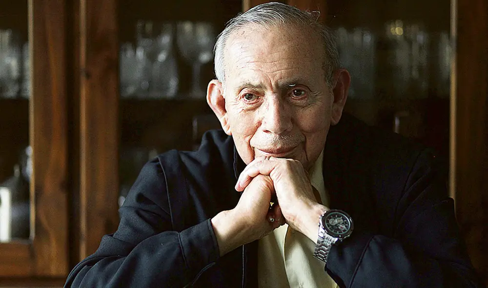 Trabajo. El médico Pedro Muñoz Carbajal es fundador de la Universidad Cayetano Heredia. Trabajo. El médico Pedro Muñoz Carbajal es fundador de la Universidad Cayetano Heredia.