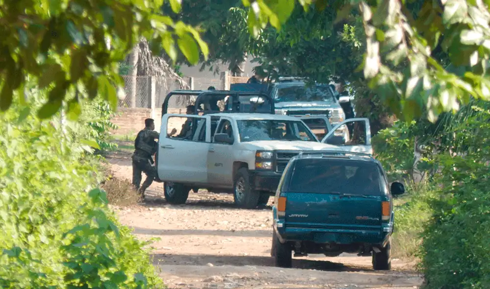 Al municipio mexicano acudió la Policía municipal y la Cruz Roja, pero no pudieron impedir el linchamiento y la muerte del joven jurista al verse rebasados por la multitud, que les impedía el paso. Foto: El Debate
