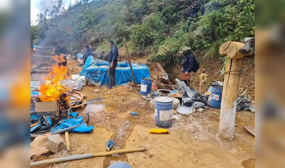 Bandas de sicarios protegen las actividades de minería ilegal en la sierra liberteña. Foto: cortesía
