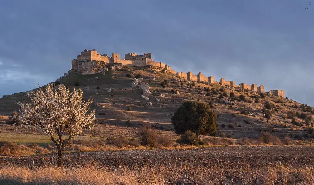 El castillo de Gormaz es una de las atracciones de la localidad del mismo nombre que solicita habitantes. Foto: JFE El castillo de Gormaz es una de las atracciones de la localidad del mismo nombre que solicita habitantes. Foto: JFE