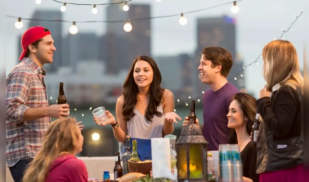 Yo nunca nunca es una los juegos más pedidos en las reuniones con amigos. Foto: 100preguntas