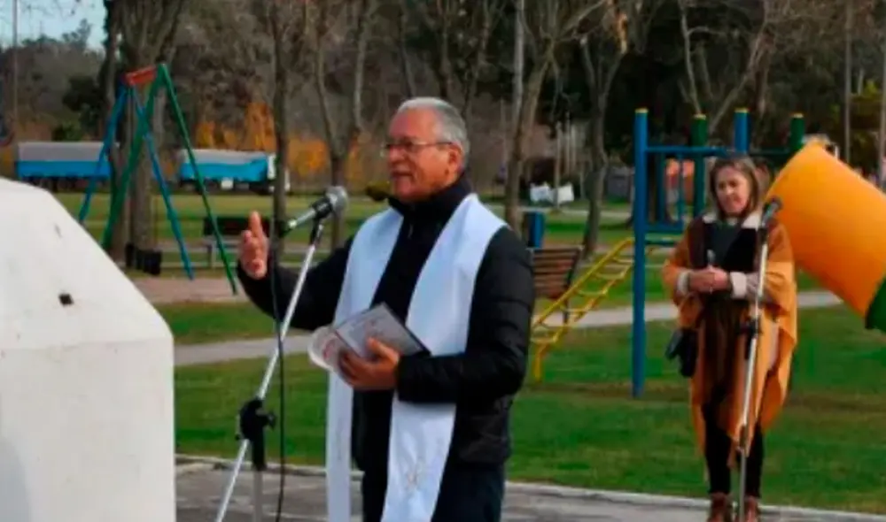 El sacerdote solicitó el préstamo a uno de los vecinos de la localidad de Maipú. El obispo de la diócesis tuvo que intervenir para evitar involucrar a la Parroquia. Foto: El Diario El sacerdote solicitó el préstamo a uno de los vecinos de la localidad de Maipú. El obispo de la diócesis tuvo que intervenir para evitar involucrar a la Parroquia. Foto: El Diario