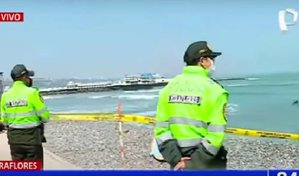 Ya son dos personas fallecidas encontradas en la Costa Verde. Foto captura de 24 horas