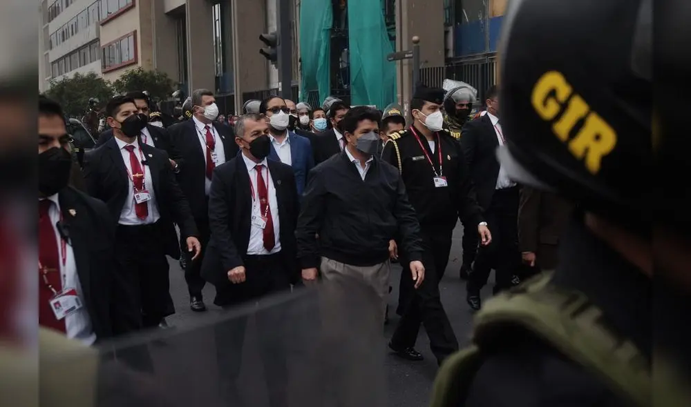 Pedro Castillo es investigado por los presuntos delitos de organización criminal, tráfico de influencias agravado y colusión agravada. Foto: Joel Robles /  URPI-LR