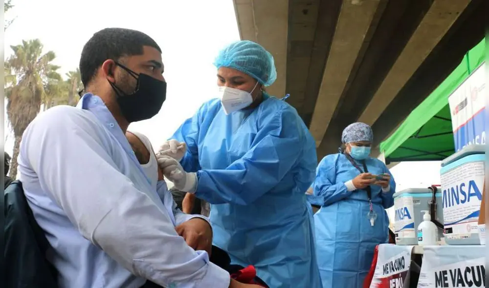 Además, la FDA autorizó la aplicación de las vacunas Pfizer y Moderna para bebés mayores de seis meses y niños con 5 años de edad. Foto: La República Además, la FDA autorizó la aplicación de las vacunas Pfizer y Moderna para bebés mayores de seis meses y niños con 5 años de edad. Foto: La República