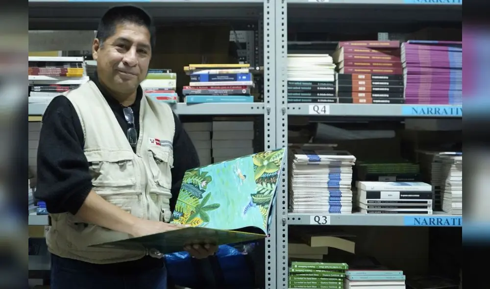 Juan Carlos Rivera Reyes trabaja en la Dirección del Libro y la Lectura del Ministerio de Cultura. Foto: Andina