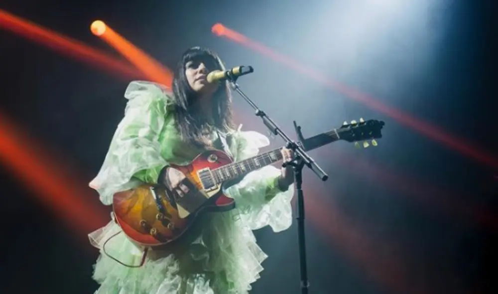 Mon Laferte tiene 39 años y es chilena naturalizada mexicana. Foto: Mon Laferte/Instagram