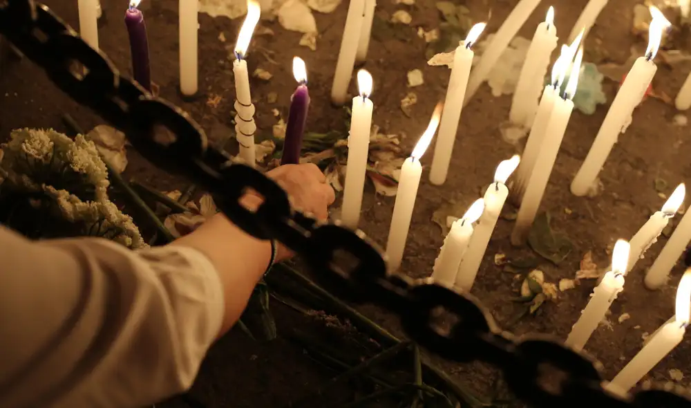 Licencia por luto. Para los trabajadores pertenecientes al sector privado, no existe una legislación que regule este permiso en el Perú. Foto: La República Licencia por luto. Para los trabajadores pertenecientes al sector privado, no existe una legislación que regule este permiso en el Perú. Foto: La República