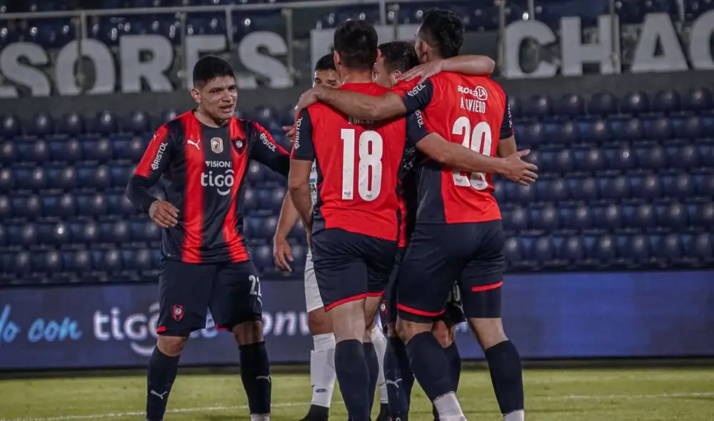 Cerro Porteño consiguio el triunfo en el estadio Luis Alberto Salinas Tanasio. Foto: Cerro/Twitter. Cerro Porteño consiguio el triunfo en el estadio Luis Alberto Salinas Tanasio. Foto: Cerro/Twitter.