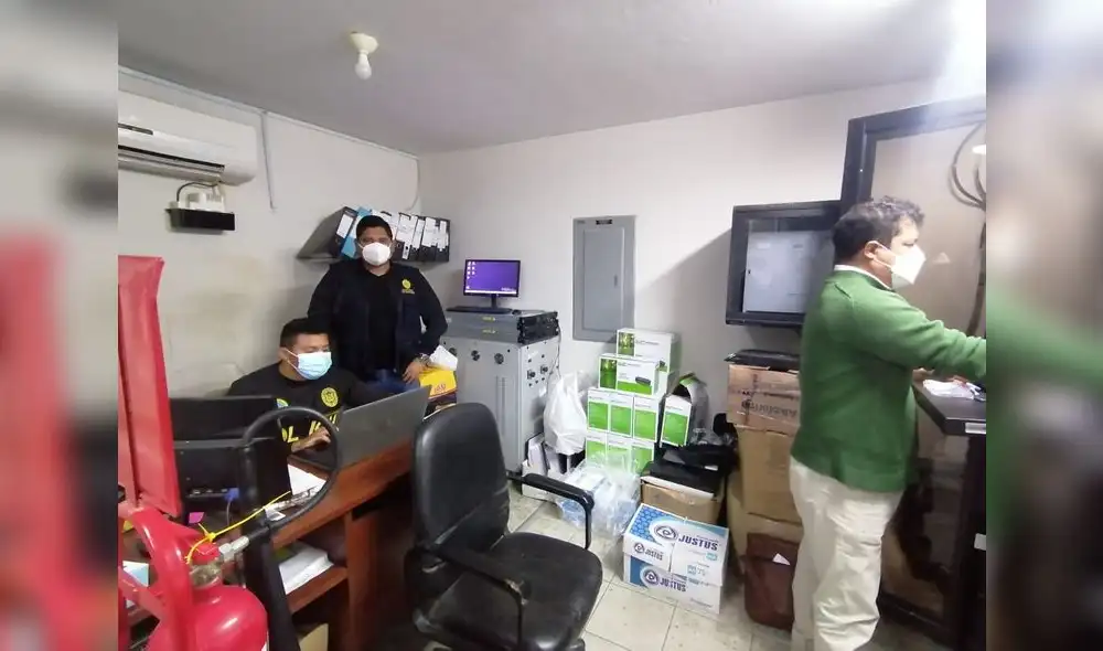 Fiscalía allanó el pasado viernes las instalaciones del hospital Santa Rosa. Foto: Ministerio Público Fiscalía allanó el pasado viernes las instalaciones del hospital Santa Rosa. Foto: Ministerio Público