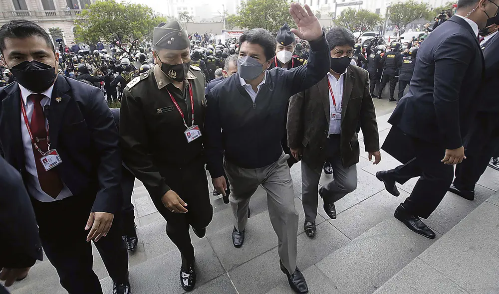 Estrategia. Pedro Castillo no descarta acudir incluso a la CIDH. Foto: Sepress Estrategia. Pedro Castillo no descarta acudir incluso a la CIDH. Foto: Sepress