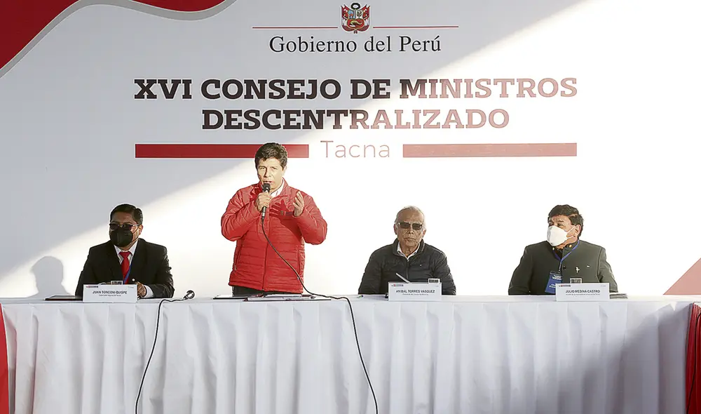Discursos. La palabra empeñada por el presidente Castillo y sus ministros genera mayor descontento al caer en incumplimientos en diferentes zonas del Perú. Foto: Presidencia