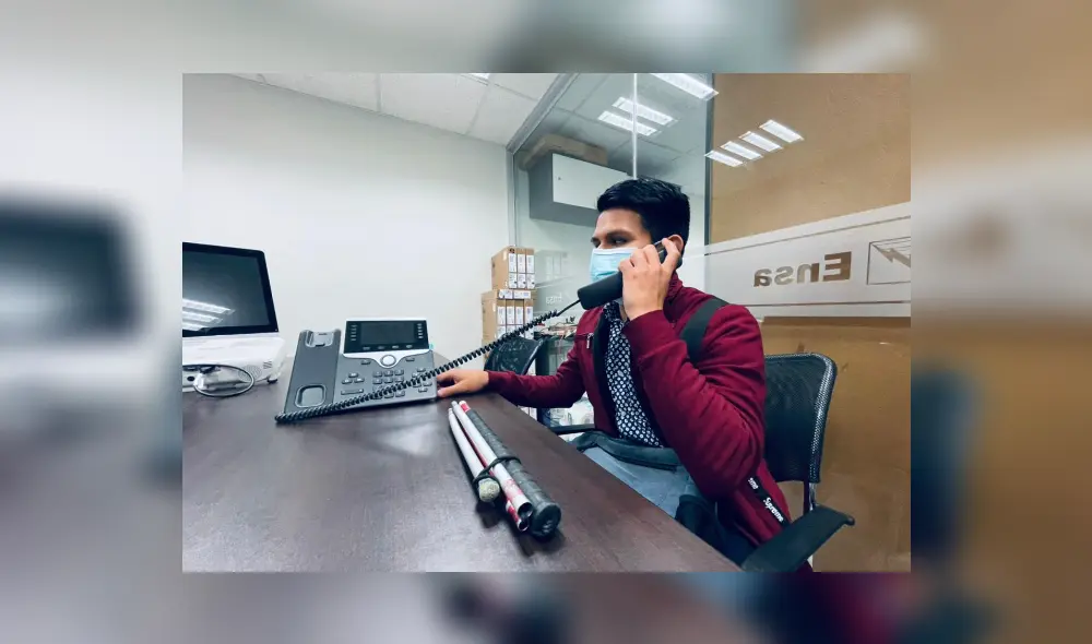 Carlos Enrique Paredes orientará a los usuarios de Ensa en el desarrollo de sus trámites. Foto: Ensa Carlos Enrique Paredes orientará a los usuarios de Ensa en el desarrollo de sus trámites. Foto: Ensa