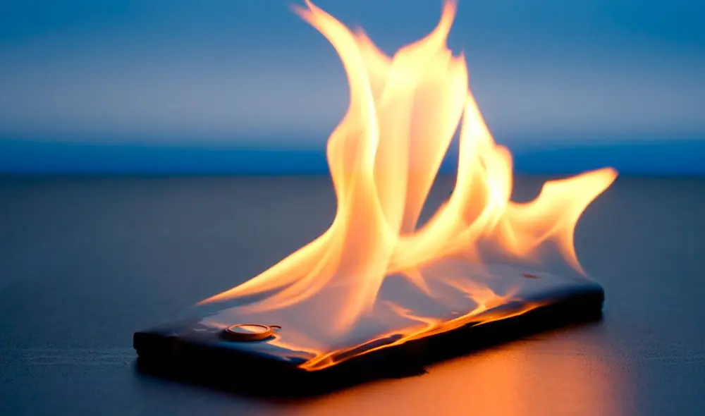 Tu teléfono puede quedar arruinado debido a las altas temperaturas. Foto: El Androide Libre