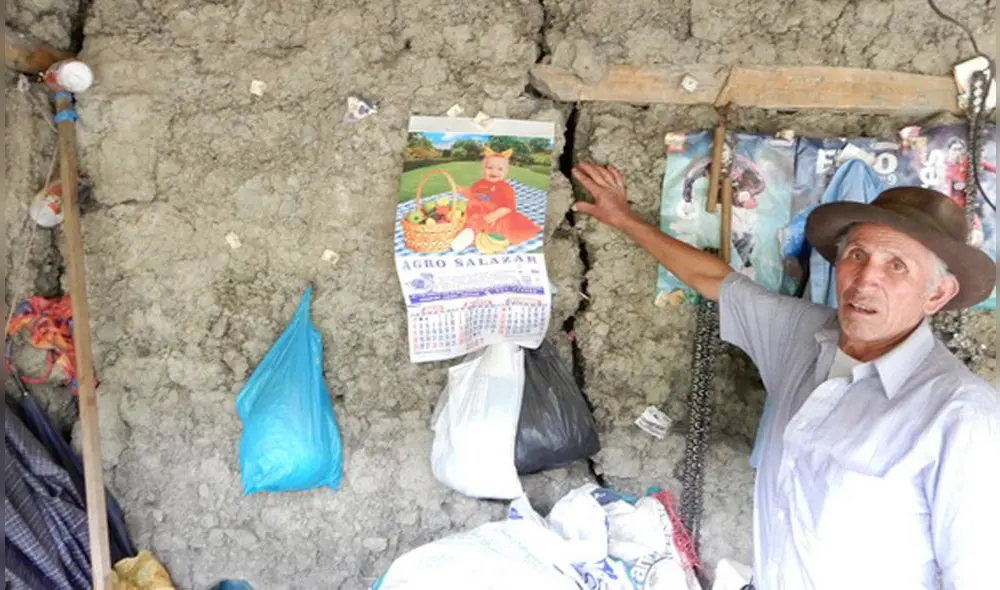 Los deslizamientos en el sector Lacsacocha ya afectaron 2 viviendas. Foto: Ingemmet.