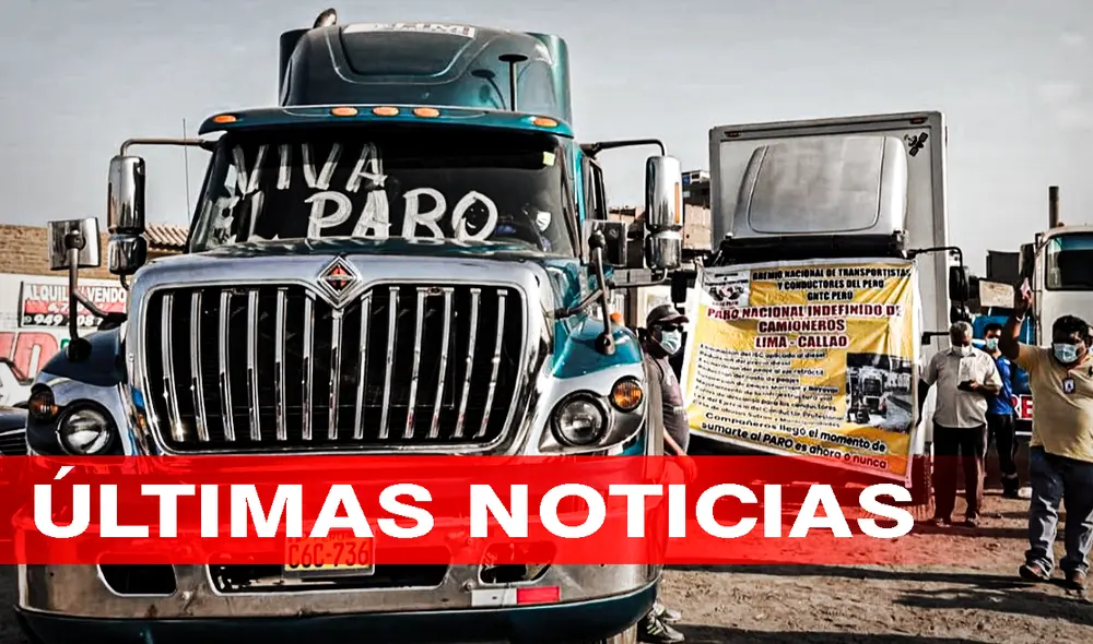 Camioneros reclaman el alza de combustible. Foto: composición / La República