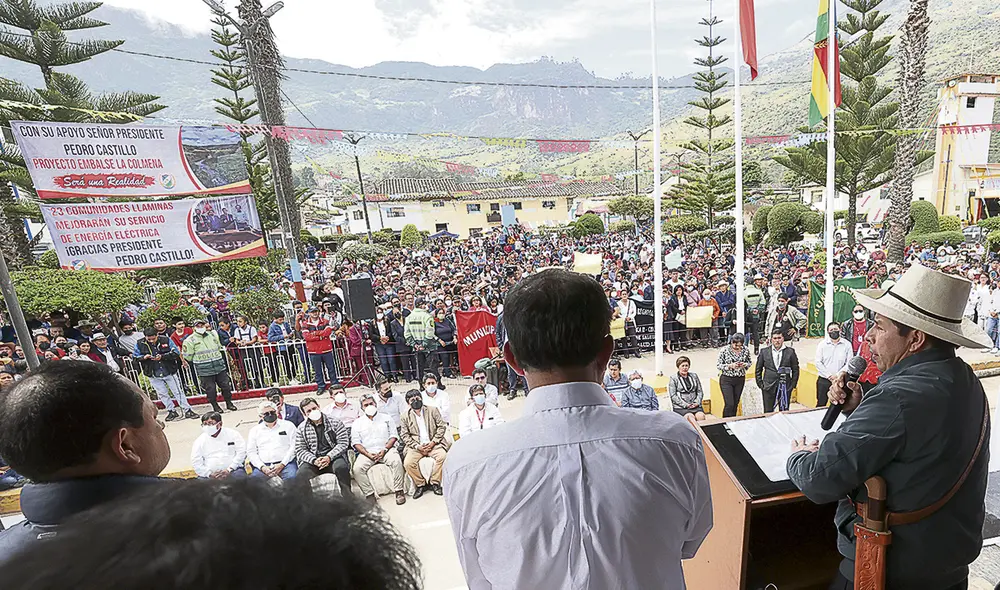 Riesgo. Analista criticó que Castillo informalice aún más el país.