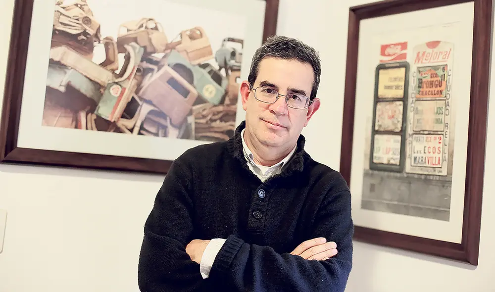 Mirada. Vich apunta al modelo neoliberal de los noventas que, dice, implantó una lógica ultraindividualista que postergó la lógica de una vida en comunidad. Foto: John Reyes/La República