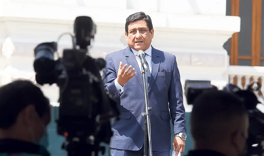 Al frente. Ventura prácticamente ya ha culpado a Castillo. Foto: Félix Contreras/La República