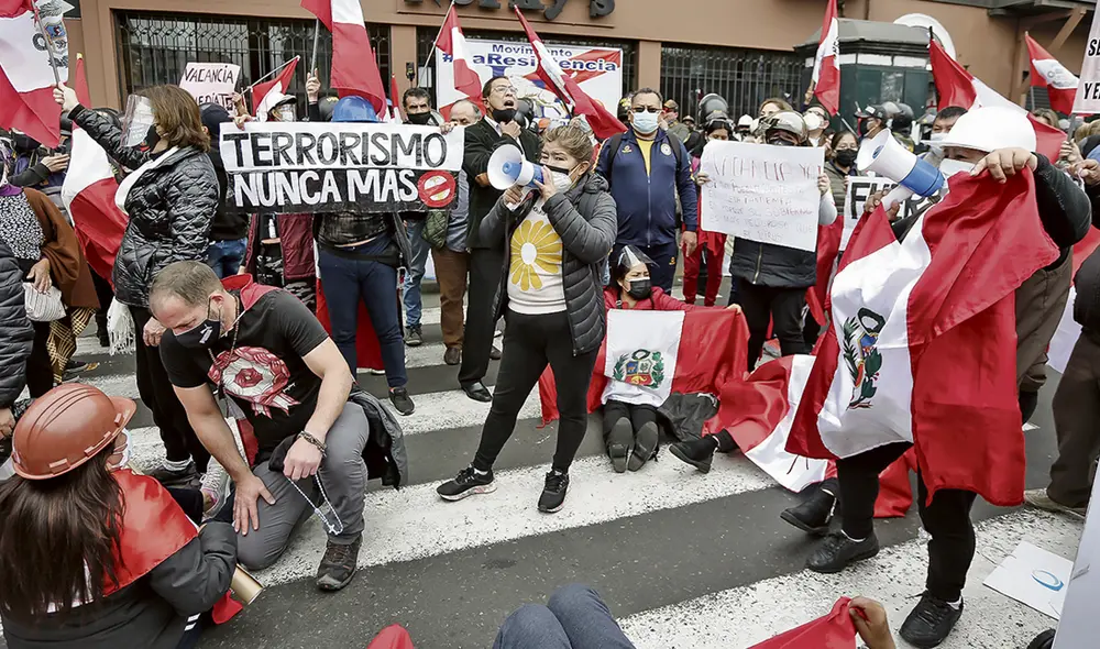 Violencia aumentada. Desde las elecciones, el conglomerado ataca también a civiles. Foto: Antonio Melgarejo/La República