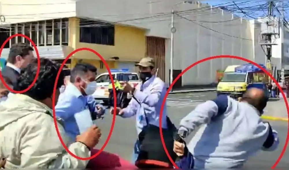 Trabajadores del proyecto especial Chinecas, ubicado en Chimbote, agredieron a varios periodistas. Foto: captura de vídeo/RSD Noticias. Trabajadores del proyecto especial Chinecas, ubicado en Chimbote, agredieron a varios periodistas. Foto: captura de vídeo/RSD Noticias.