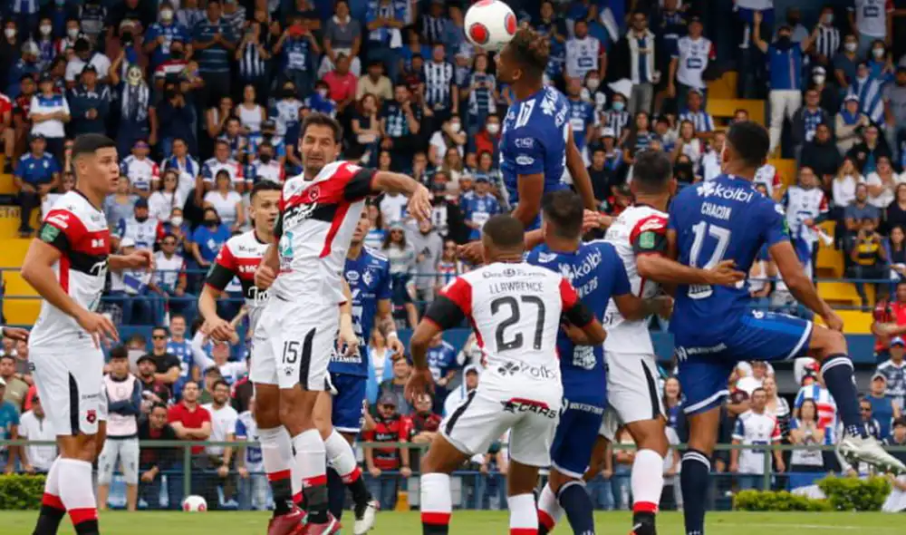 Ambos equipos solo se analizaron en este primer encuentro. Foto: Twitter Cartaginés