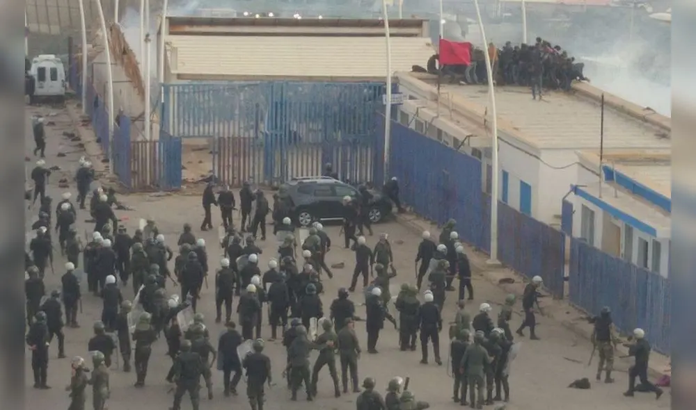 Fotografía de la frontera cedida a EFE por una vecina del Barrio Chino, en la provincia de Nador con Melilla. Foto: EFE