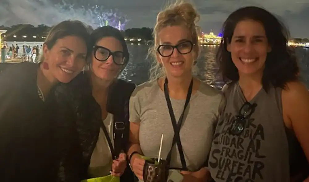 Rebeca Escribens no estuvo en el bloque de espectáculos de "América noticias" luego de viajar con sus amigas. Foto. Instagram