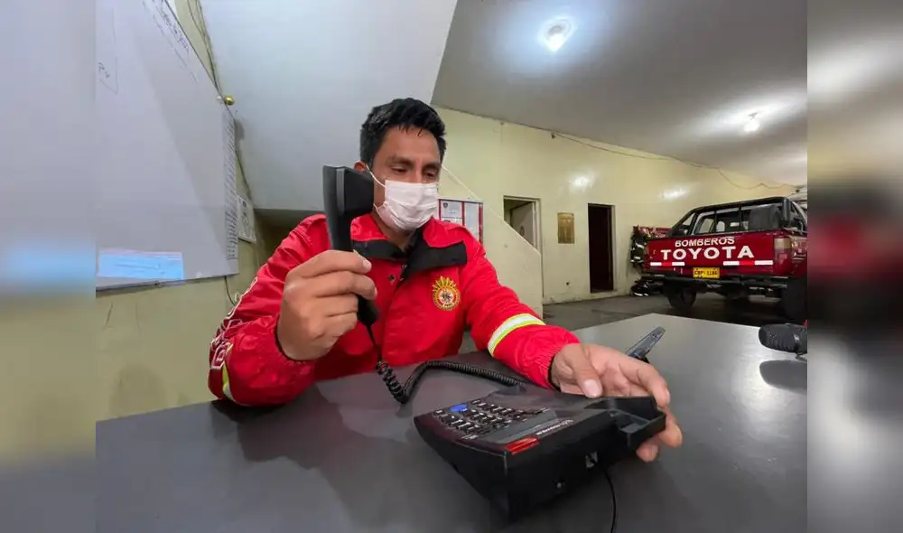 Exigen pronta atención de la empresa que brinda el servicio telefónico. Foto: Rosa Quincho/URPI-LR Exigen pronta atención de la empresa que brinda el servicio telefónico. Foto: Rosa Quincho/URPI-LR