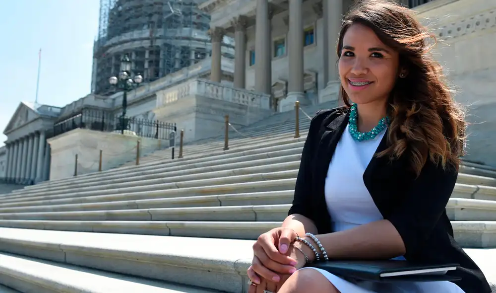 Cindy Nava se convertirá en asesora política en el Departamento de Vivienda y Desarrollo Urbano. Foto: EFE