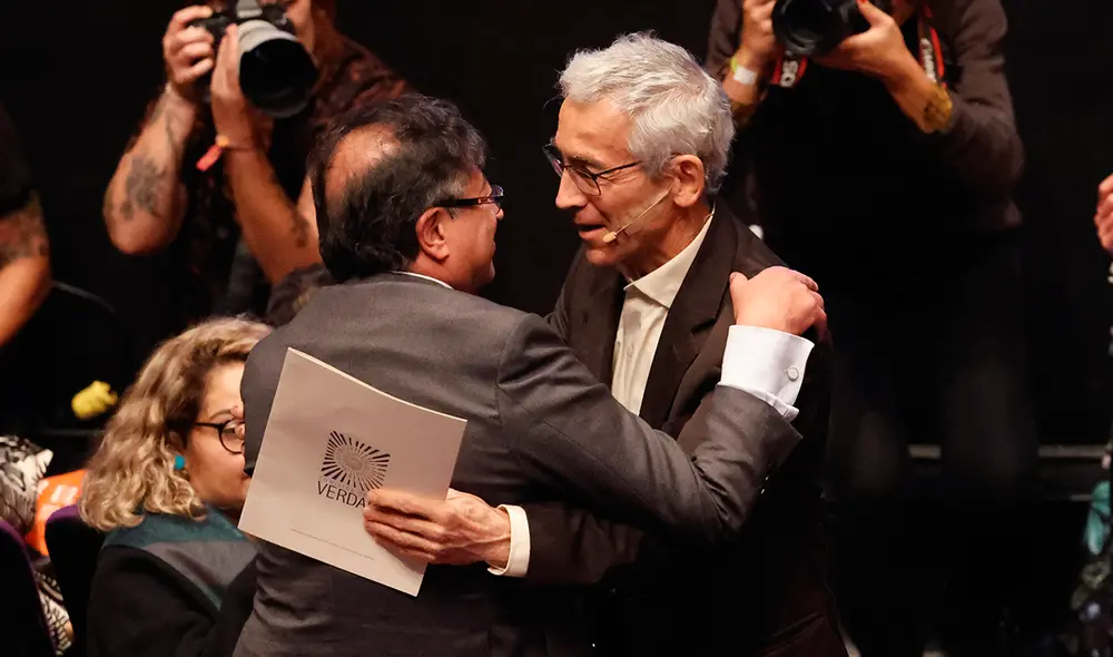 Es un paso clave hacia la construcción de la paz. Foto: EFE/Mauricio Dueñas Castañeda
