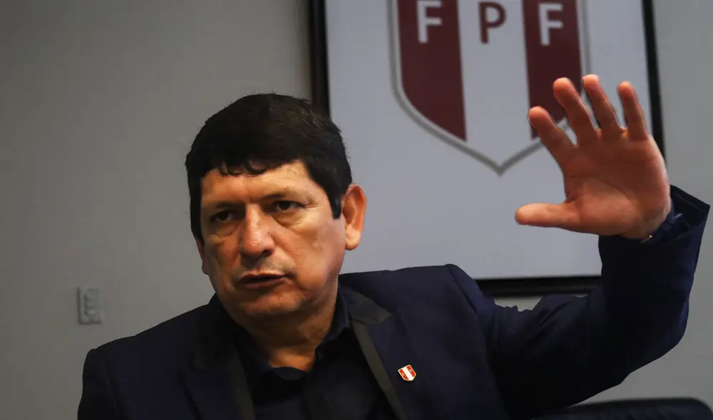 Agustín Lozano fue acusado del presunto delito de negociación incompatible. Foto: La República/Eric Villalobos Agustín Lozano fue acusado del presunto delito de negociación incompatible. Foto: La República/Eric Villalobos