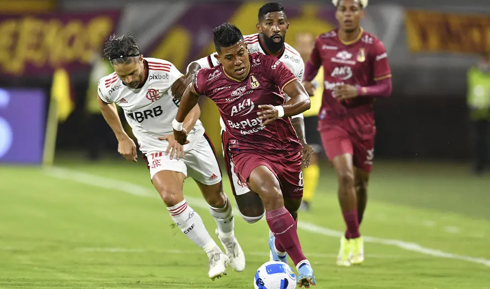 Raziel García viene jugando ante los brasileños. Foto: EFE