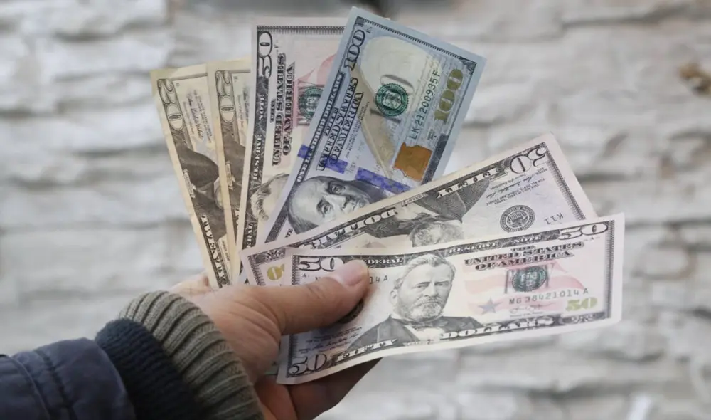 Conoce cuál es el precio del dólar en Perú hoy viernes 1 de julio del 2022. Foto: AFP Conoce cuál es el precio del dólar en Perú hoy viernes 1 de julio del 2022. Foto: AFP