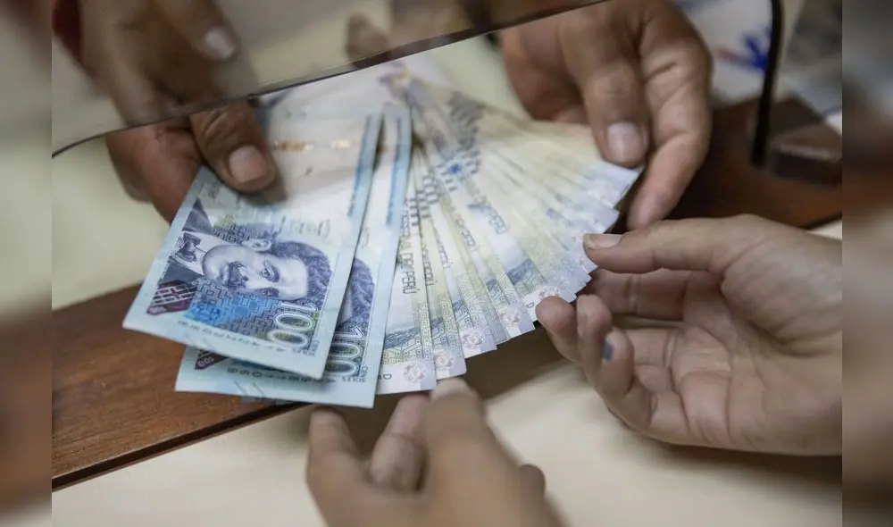 La norma establece que no hay un límite de retiros, por lo que se podrá realizar una o más veces siempre y cuando esté dentro del plazo establecido. Foto: Andina