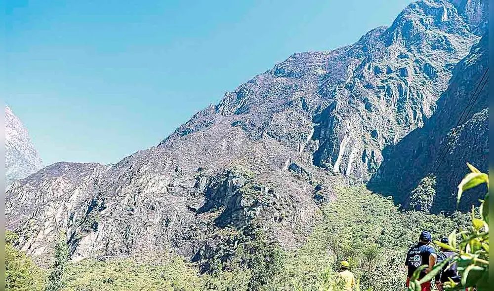 Arduo. Brigadistas lucharon contra el fuego por 3 días. Foto: La República