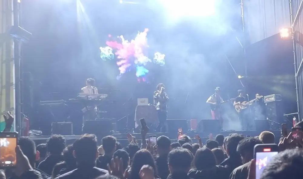 Jaze es un rapero y freestyler peruano. En la liga de freestyle ocupa el tercer lugar en la tabla de posiciones. Foto: Mary Luz Aranda/URPI-LR Jaze es un rapero y freestyler peruano. En la liga de freestyle ocupa el tercer lugar en la tabla de posiciones. Foto: Mary Luz Aranda/URPI-LR