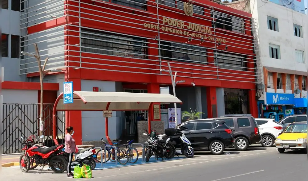 La Corte Superior de Justicia del Santa dispuso que el acusado sea investigado en prisión. Foto: Corte del Santa