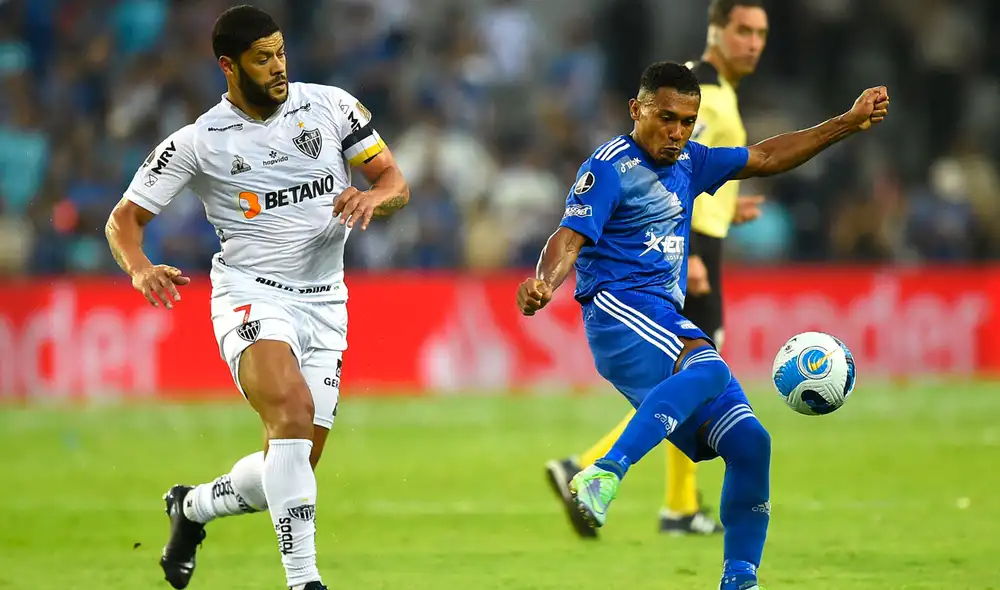 El choque Emelec vs. Atlético Mineiro se juega desde las 5.15 p. m. (hora peruana y ecuatoriana). Foto: AFP El choque Emelec vs. Atlético Mineiro se juega desde las 5.15 p. m. (hora peruana y ecuatoriana). Foto: AFP