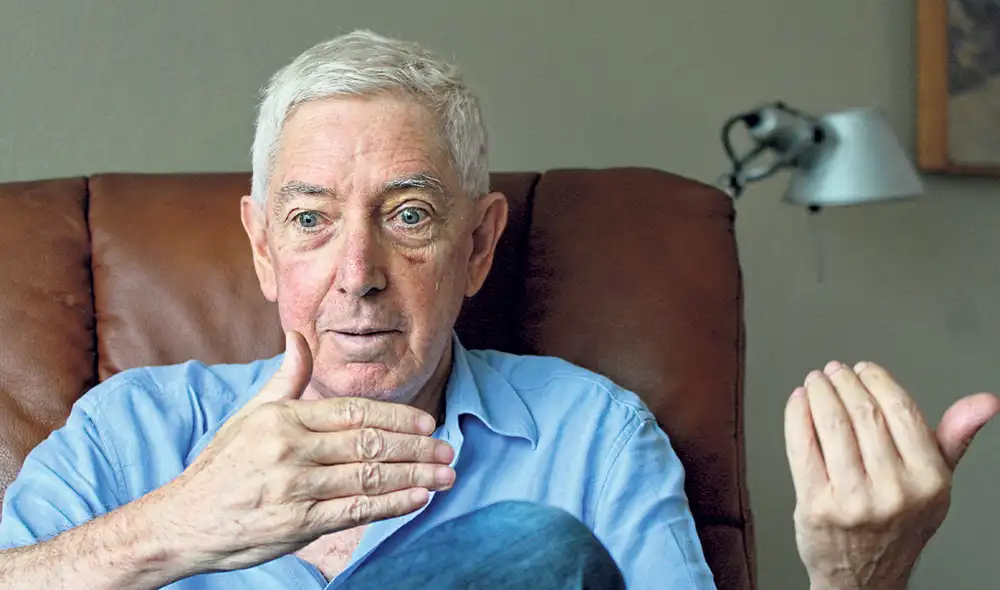 Suscribe. Bruce admite que cada vez hay mayor desesperanza en el futuro del país, a pesar de que estamos curtidos de tener malos gobiernos. Foto: Virgilio Grajeda/La República Suscribe. Bruce admite que cada vez hay mayor desesperanza en el futuro del país, a pesar de que estamos curtidos de tener malos gobiernos. Foto: Virgilio Grajeda/La República